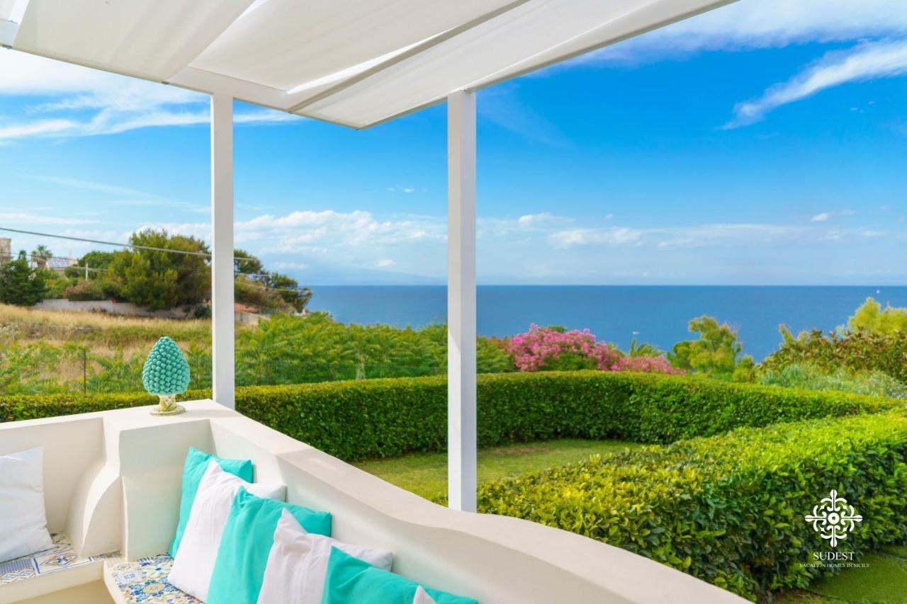 Villa Vittoria - Waterfront House Augusta Exterior foto